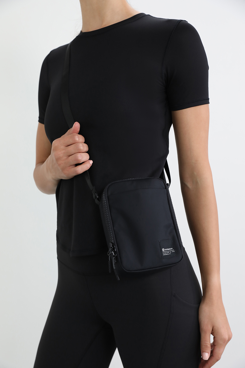 Easy Access Crossbody Bag 1.5L